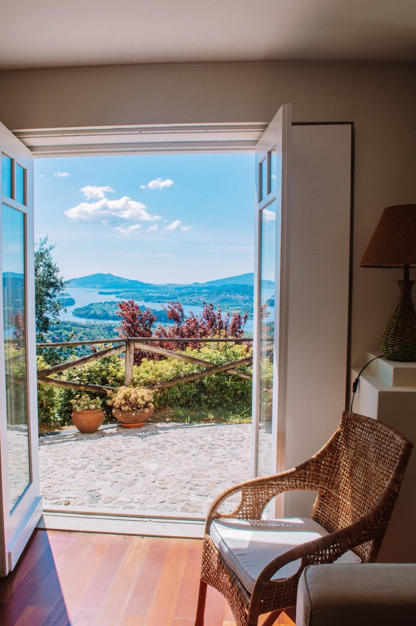 Just Like Home - Number 8 Em Quinta Das Mineirinhas ヴィラ・ノーヴァ・デ・セルヴェイラ エクステリア 写真